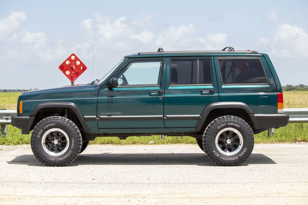 1997 Jeep XJ Cherokee - Image 19 of 31