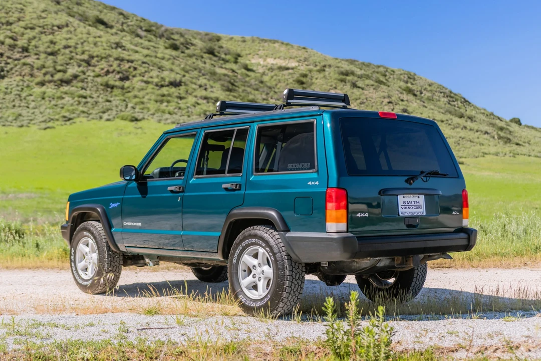 1997 Jeep XJ Cherokee - Image 5 of 31