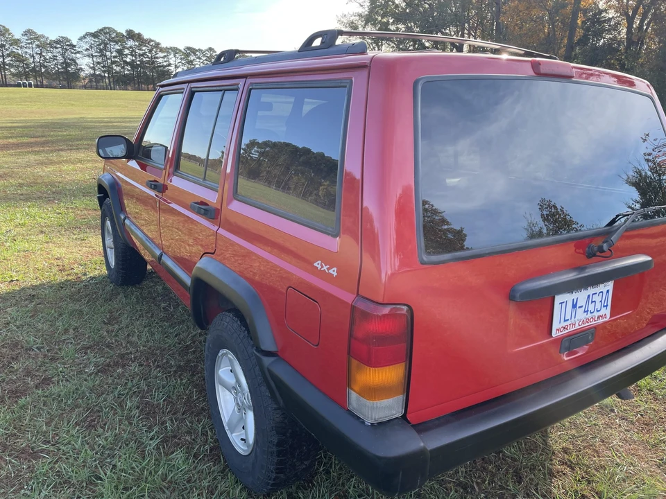 1997 Jeep XJ Cherokee - Image 14 of 31