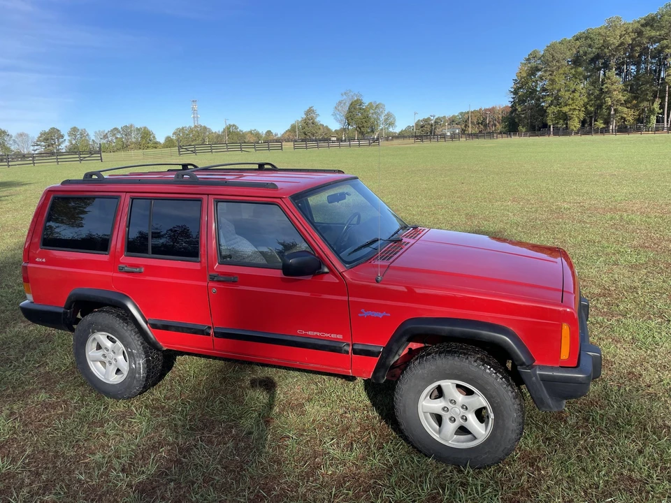 1997 Jeep XJ Cherokee - Image 9 of 31