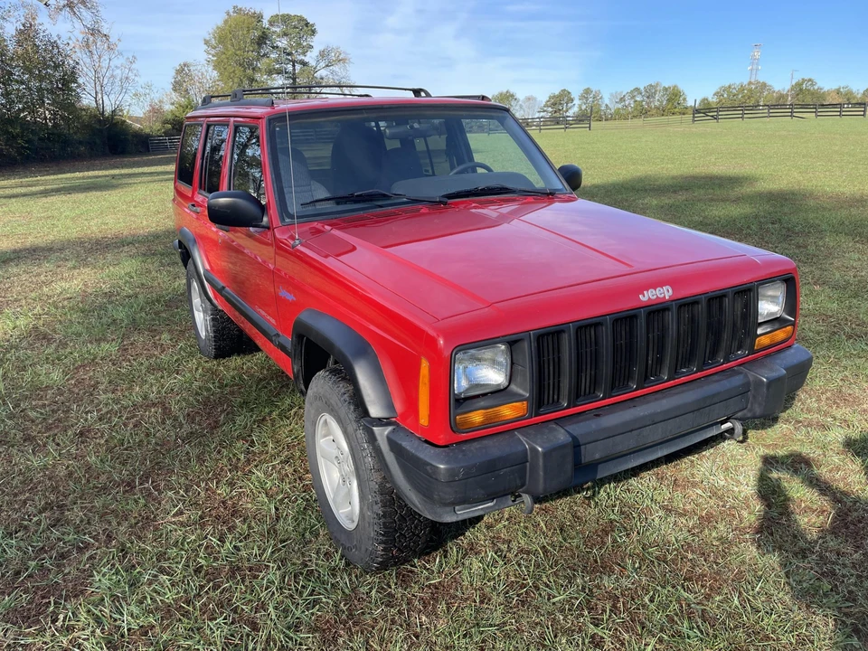 1997 Jeep XJ Cherokee - Image 10 of 31