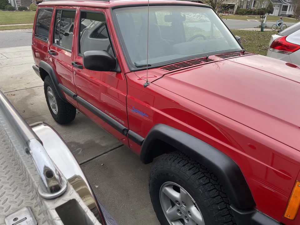 1997 Jeep XJ Cherokee - Image 13 of 31