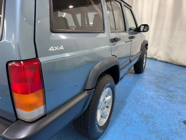 1997 Jeep XJ Cherokee - Image 12 of 21