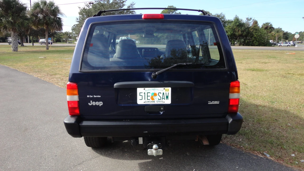 1997 Jeep XJ Cherokee - Image 8 of 31