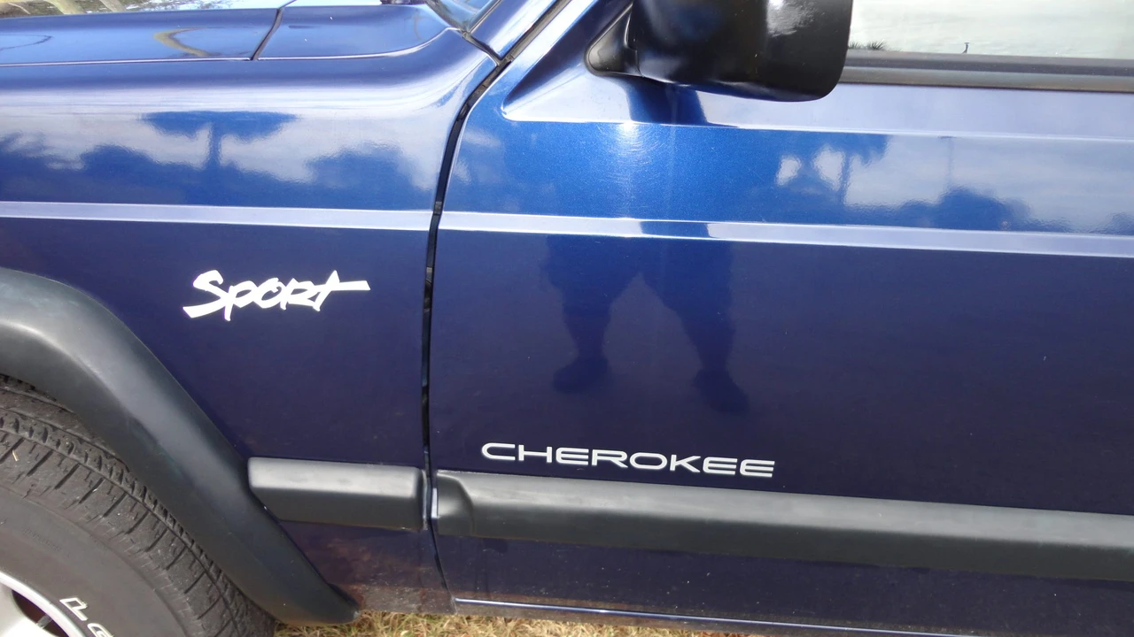 1997 Jeep XJ Cherokee - Image 27 of 31