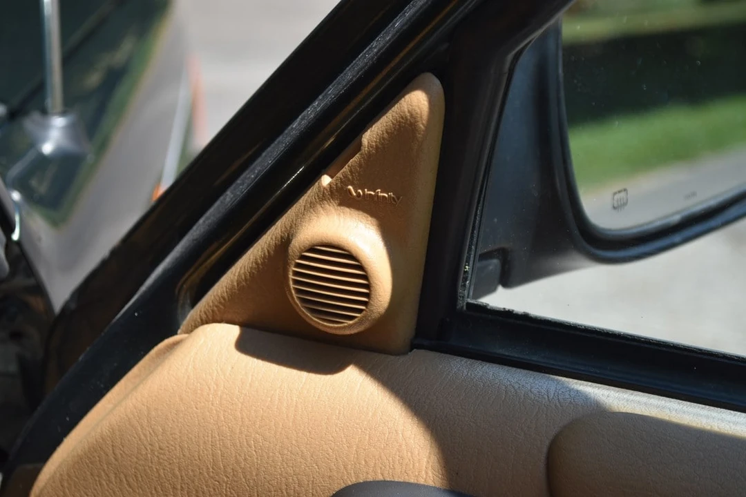 1997 Jeep XJ Cherokee - Image 18 of 30