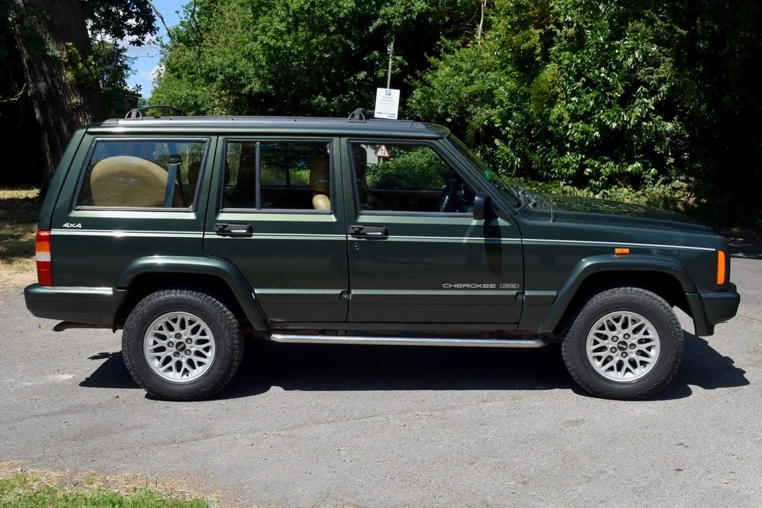 1997 Jeep XJ Cherokee - Image 7 of 30
