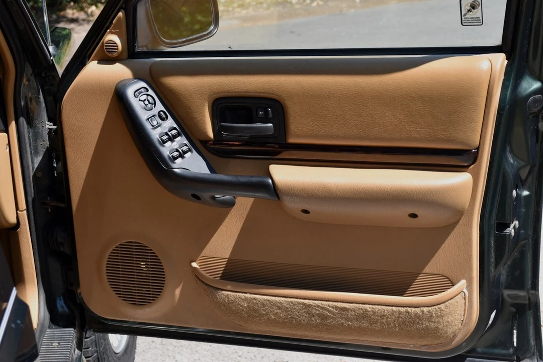 1997 Jeep XJ Cherokee - Image 14 of 30