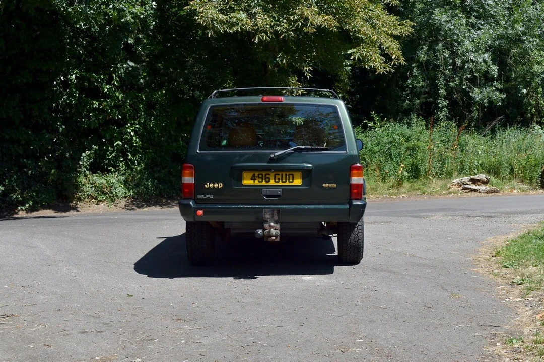 1997 Jeep XJ Cherokee - Image 5 of 30
