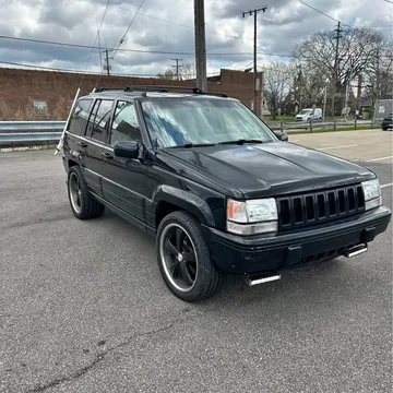 1997 Jeep Grand Cherokee Laredo E Sport Utility 4D