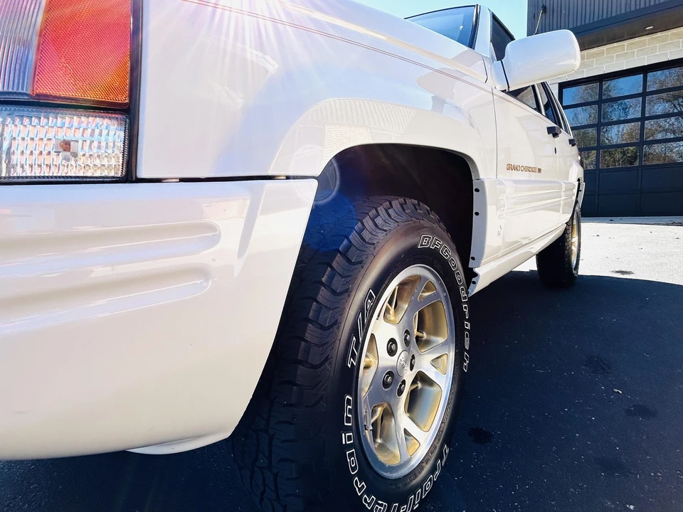 1997 Jeep ZJ Grand Cherokee - Image 17 of 31