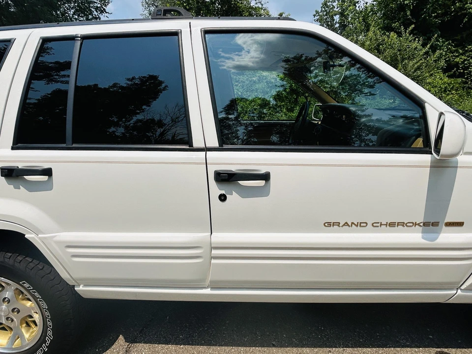 1997 Jeep ZJ Grand Cherokee - Image 11 of 31