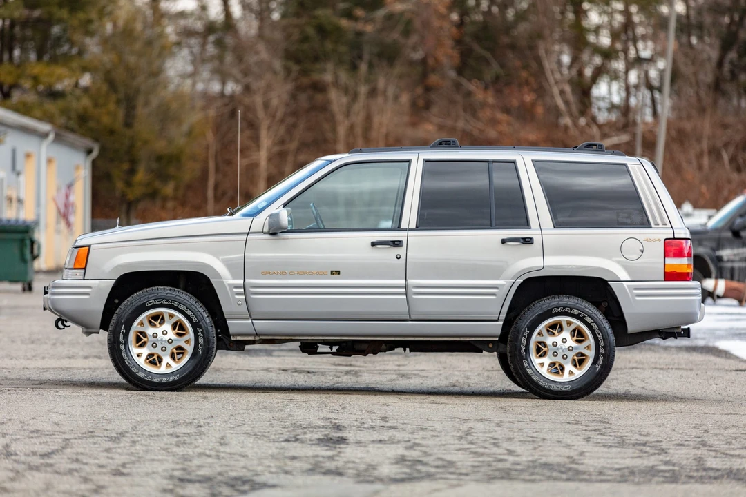 1997 Jeep ZJ Grand Cherokee - Image 8 of 31
