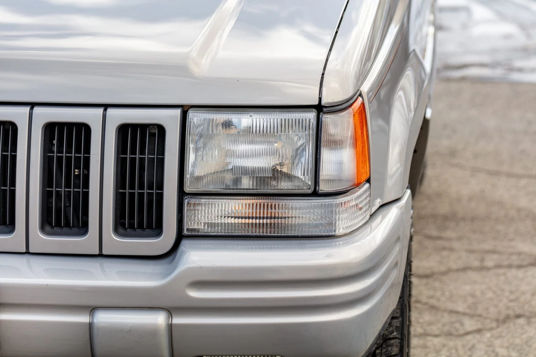 1997 Jeep ZJ Grand Cherokee - Image 11 of 31