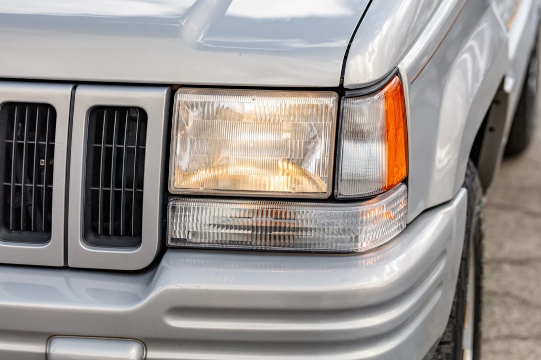 1997 Jeep ZJ Grand Cherokee - Image 12 of 31