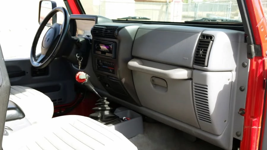 1997 Jeep TJ Wrangler - Image 5 of 12