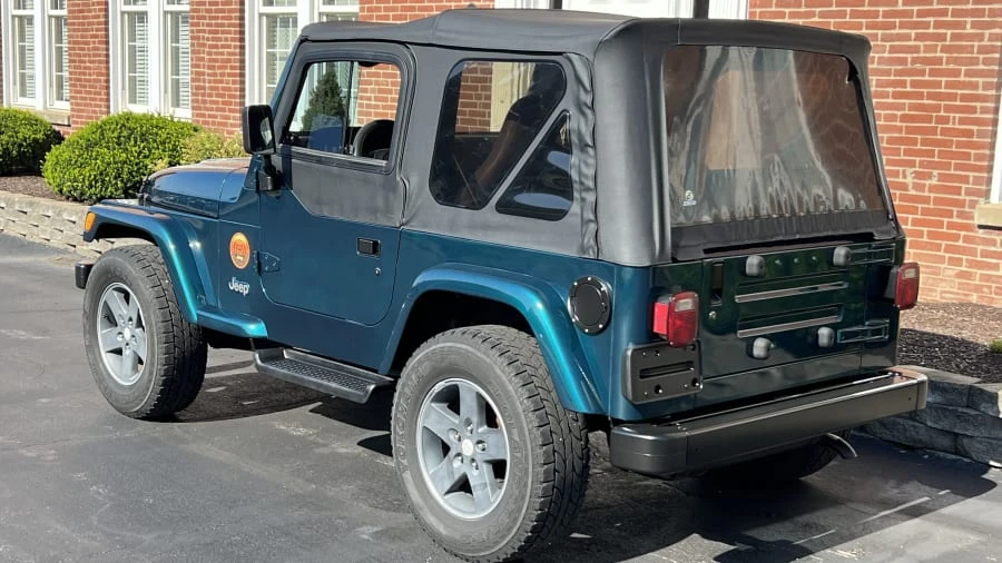 1997 Jeep TJ Wrangler - Image 3 of 10