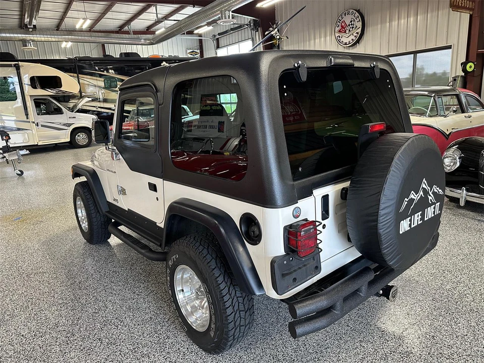 1997 Jeep TJ Wrangler - Image 8 of 19