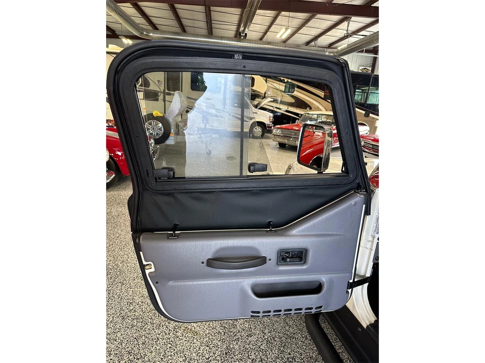 1997 Jeep TJ Wrangler - Image 13 of 21