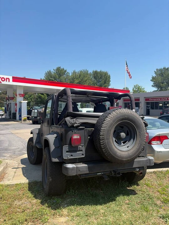 1997 Jeep TJ Wrangler - Image 8 of 12