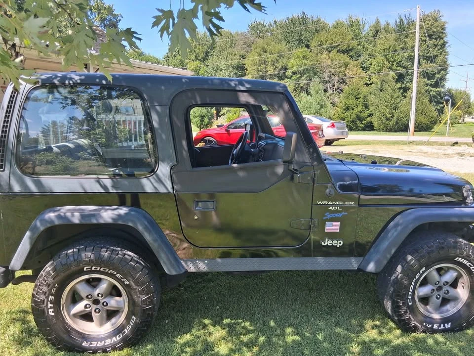 1997 Jeep TJ Wrangler - Image 2 of 2