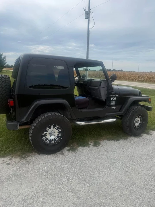 1997 Jeep TJ Wrangler - Image 3 of 4