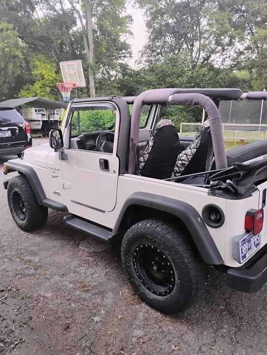 1997 Jeep TJ Wrangler - Image 4 of 10