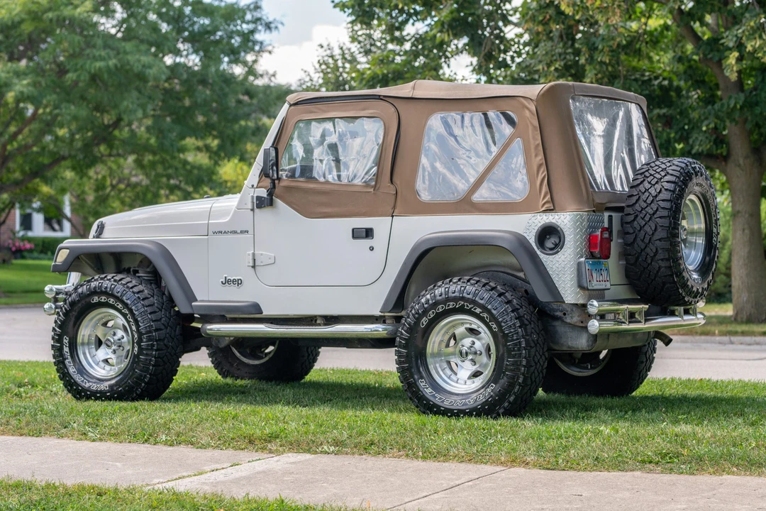 1997 Jeep TJ Wrangler - Image 24 of 31