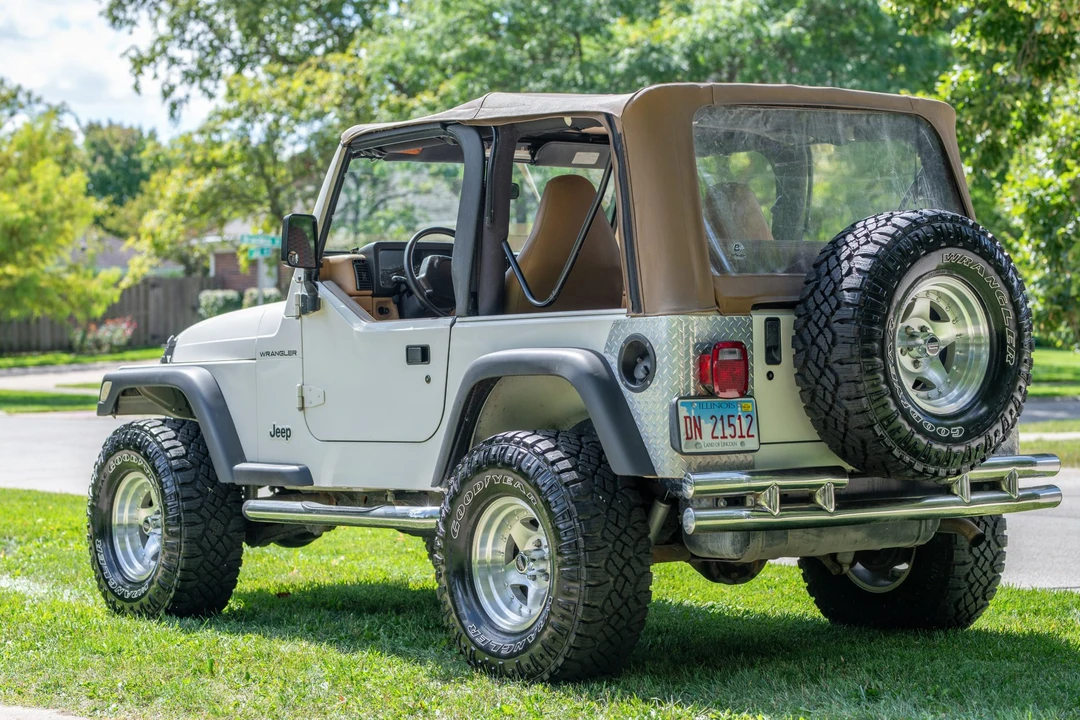 1997 Jeep TJ Wrangler - Image 16 of 31