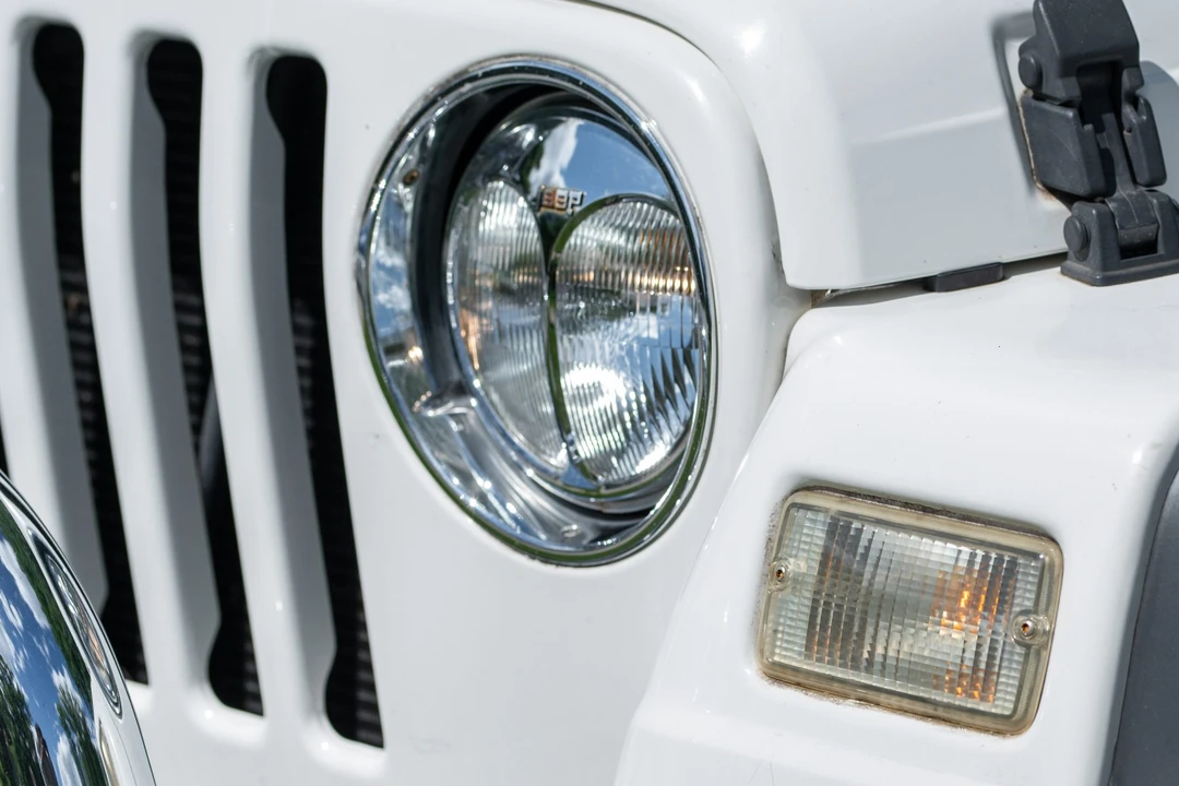 1997 Jeep TJ Wrangler - Image 28 of 31