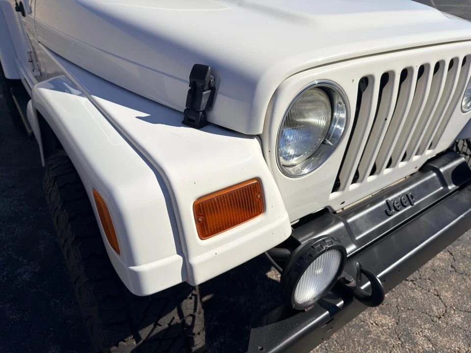 1997 Jeep TJ Wrangler - Image 10 of 31