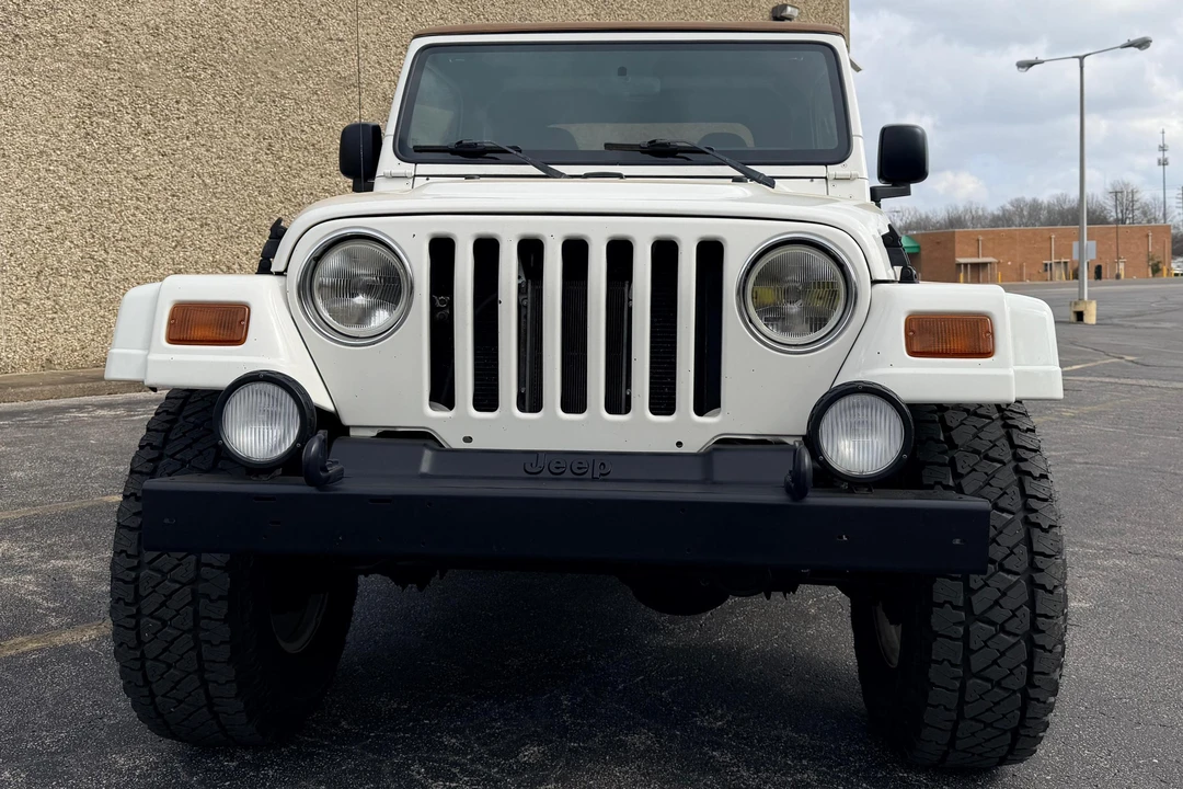1997 Jeep TJ Wrangler - Image 2 of 31