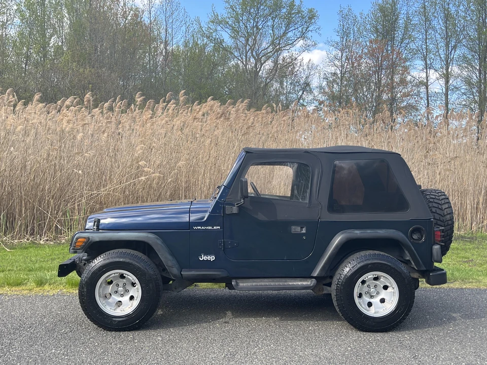 1997 Jeep TJ Wrangler - Image 10 of 31