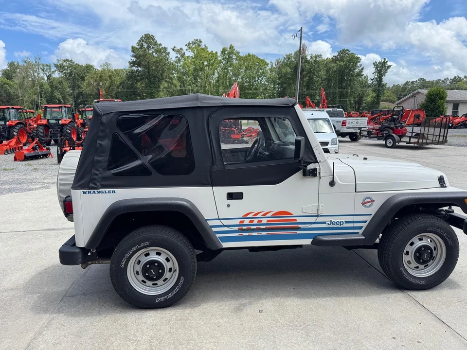 1997 Jeep TJ Wrangler - Image 18 of 31