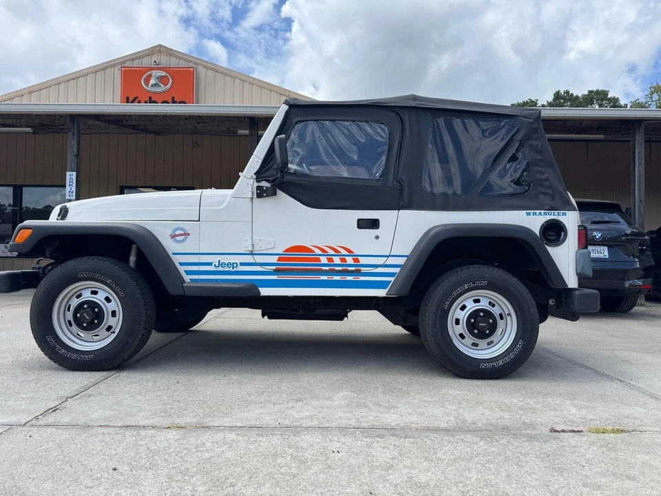 1997 Jeep TJ Wrangler - Image 10 of 31