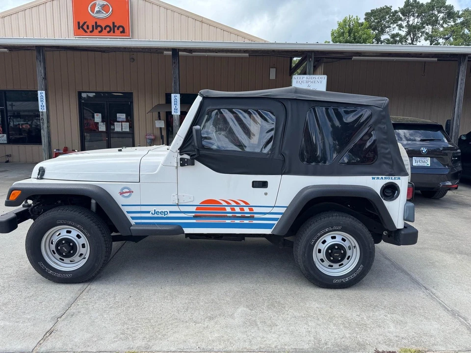 1997 Jeep TJ Wrangler - Image 9 of 31