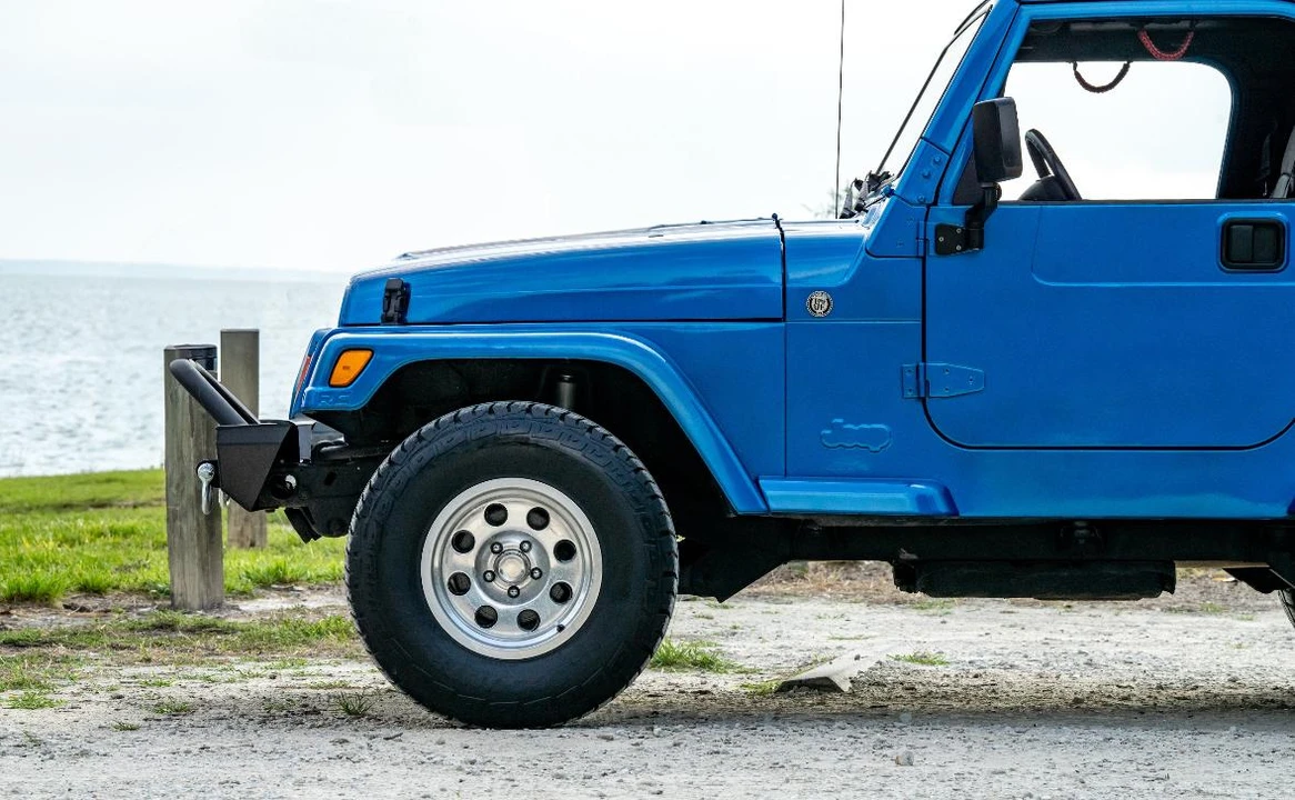1997 Jeep TJ Wrangler - Image 29 of 31