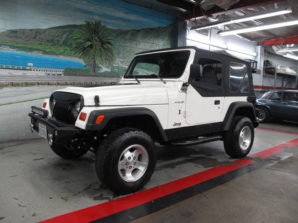 1997 Jeep TJ Wrangler - Image 2 of 31