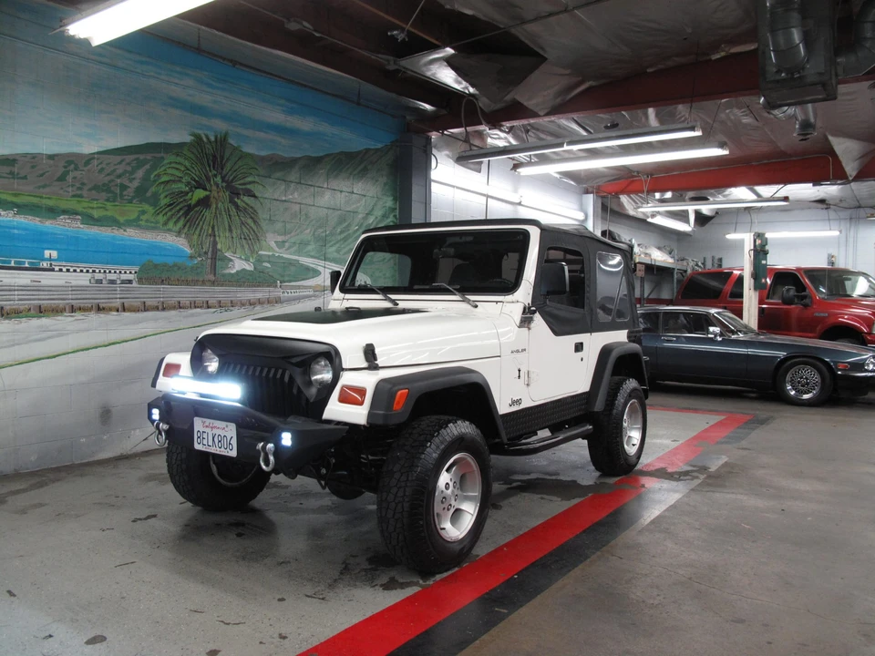 1997 Jeep TJ Wrangler - Image 4 of 31