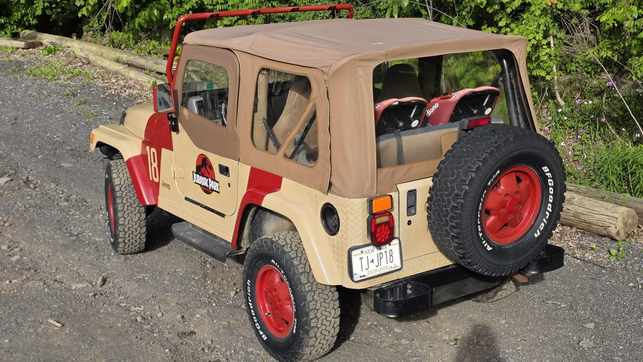 1997 Jeep TJ Wrangler - Image 23 of 31