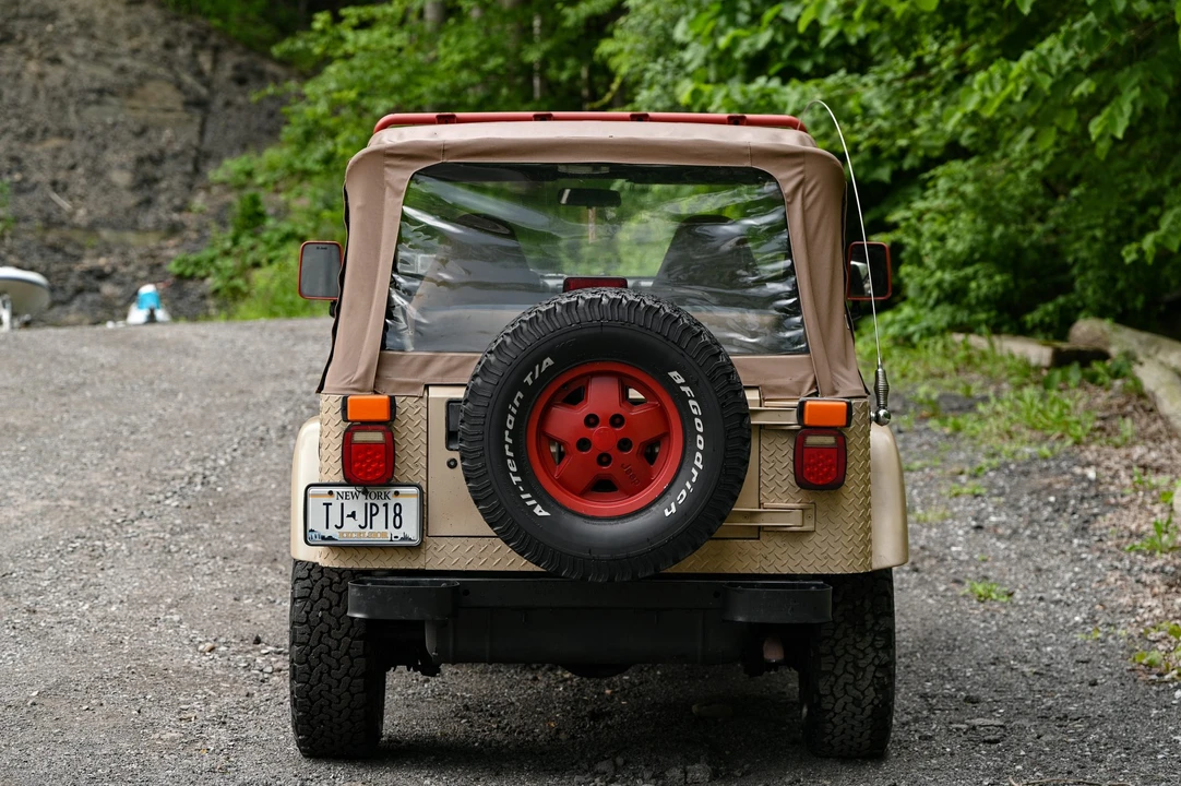 1997 Jeep TJ Wrangler - Image 14 of 31