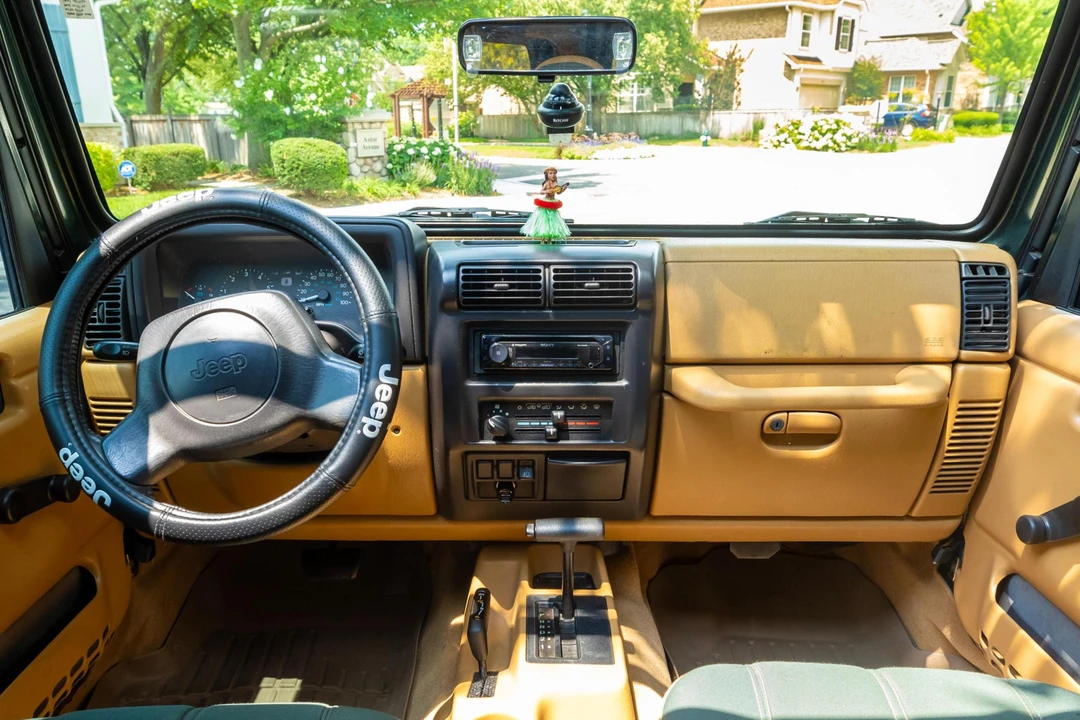 1997 Jeep TJ Wrangler - Image 28 of 31