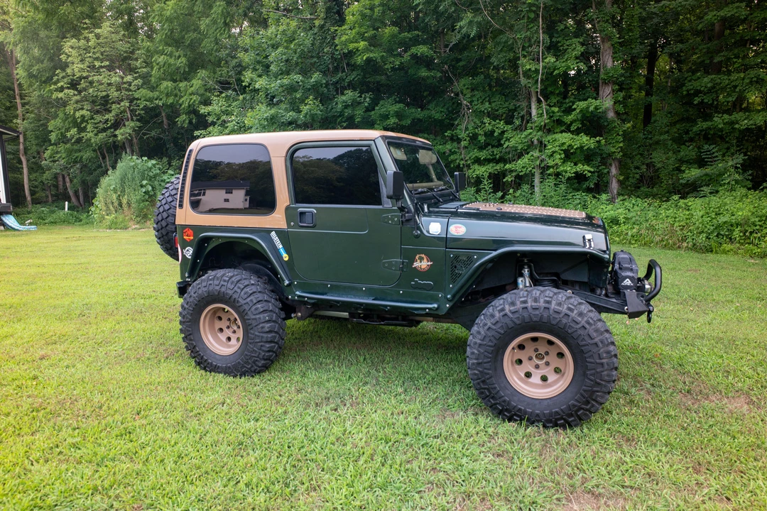 1997 Jeep Wrangler - Image 14 of 31