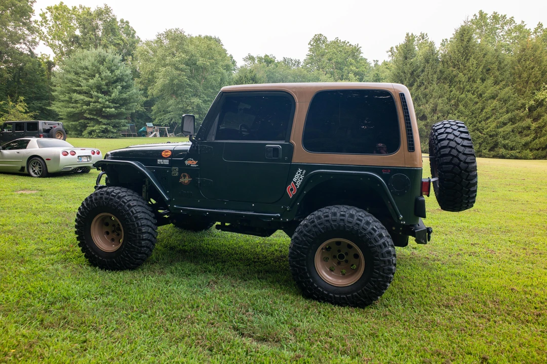 1997 Jeep Wrangler - Image 9 of 31