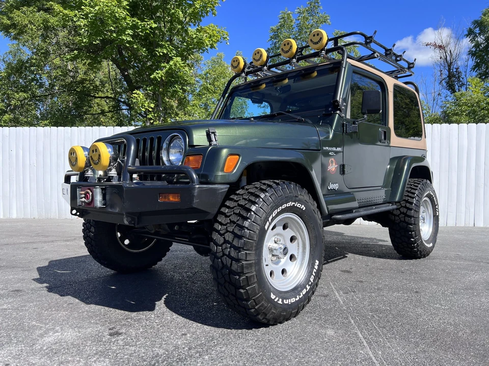 1997 Jeep TJ Wrangler - Image 12 of 31