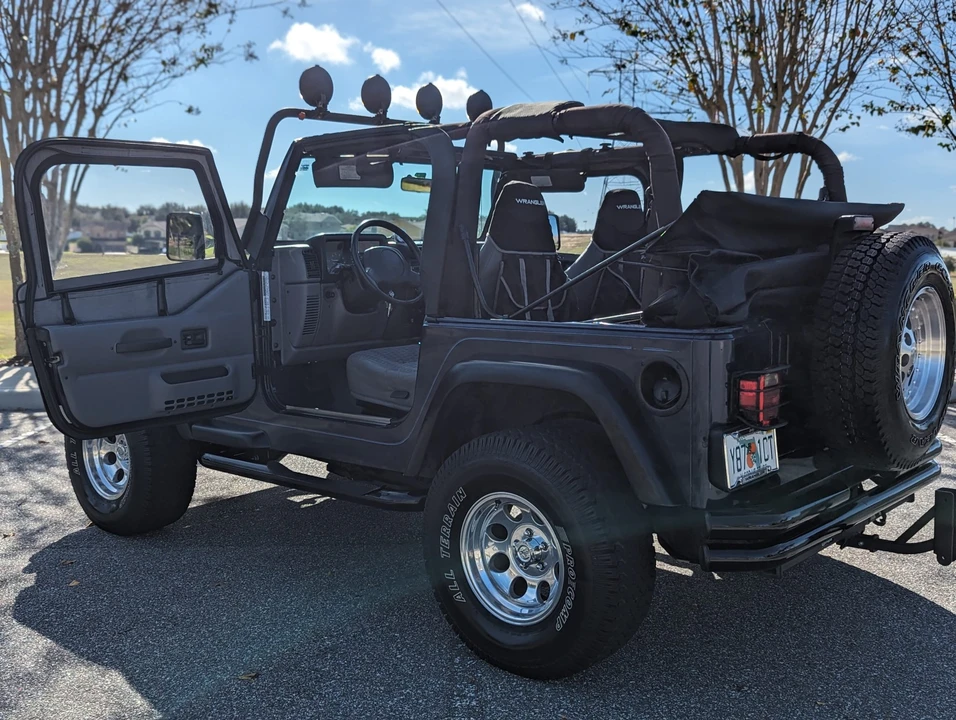 1997 Jeep TJ Wrangler - Image 23 of 31