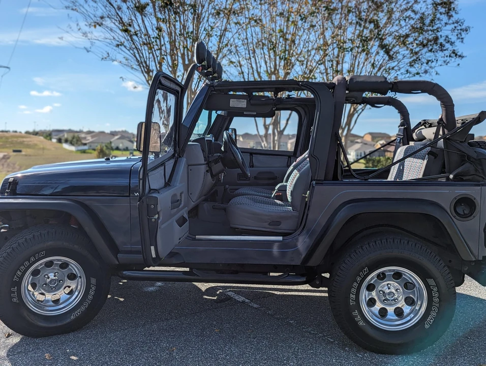 1997 Jeep TJ Wrangler - Image 25 of 31