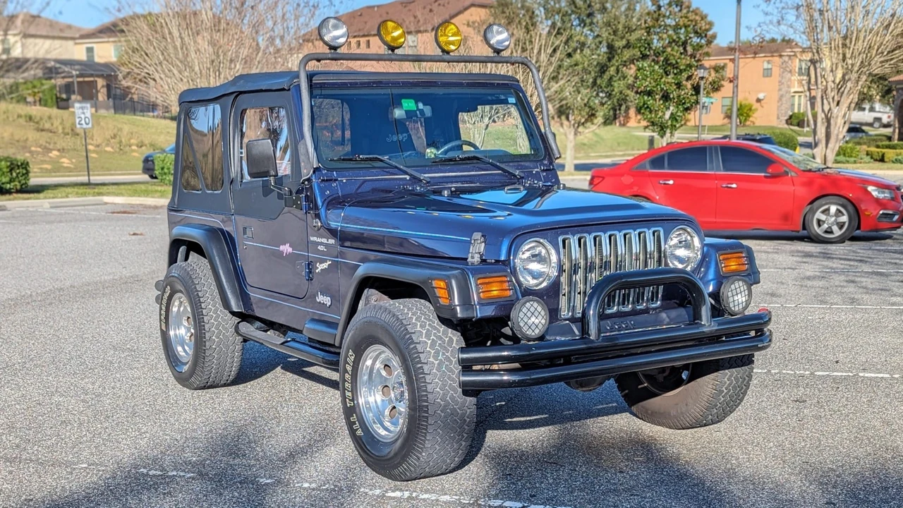 1997 Jeep TJ Wrangler - Image 9 of 31