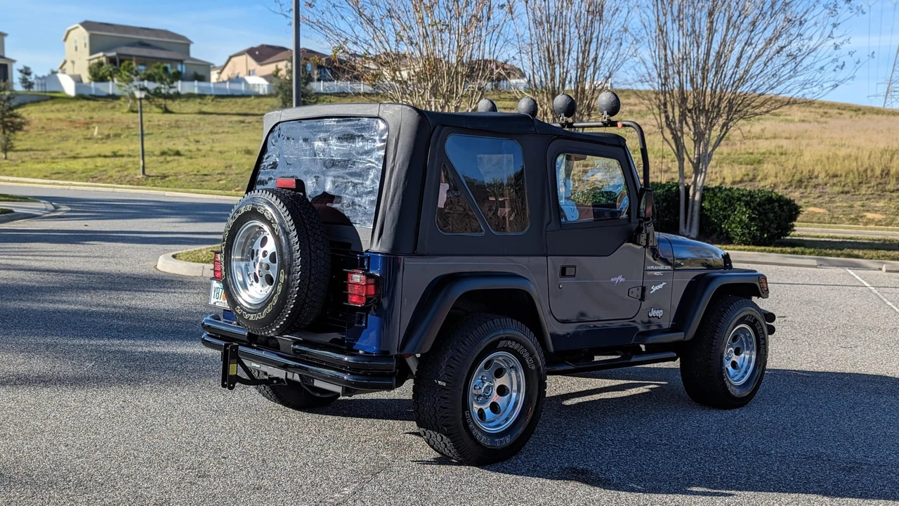 1997 Jeep TJ Wrangler - Image 12 of 31