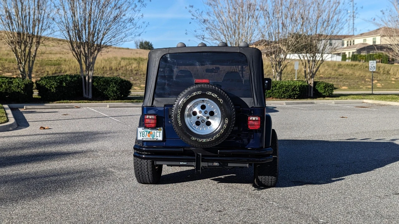 1997 Jeep TJ Wrangler - Image 15 of 31